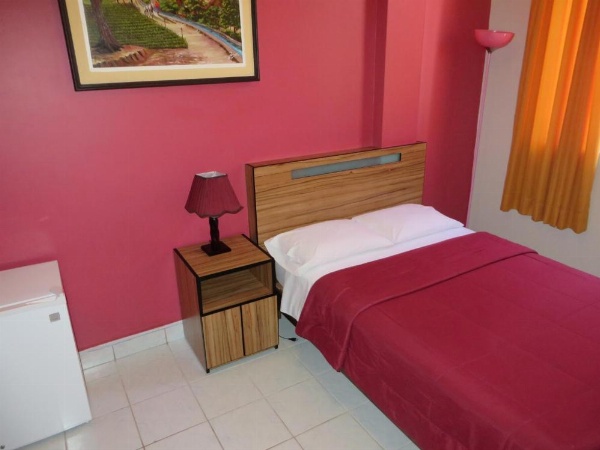 Hostal Hellen Ross image 12